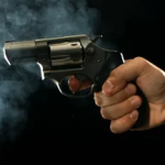 У Луцьку неповнолітній хлопець знайшов револьвер батька і вистрелив з нього