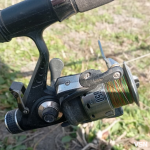 Два гачки і лише з берега: рибалок попередили про нові заборони з квітня на Волині