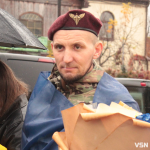 Після трьох років полону у Луцьку зустріли захисника Віталія Глєбова