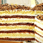 Легендарний торт «Ведмедик на півночі», як у дитинстві: простий рецепт