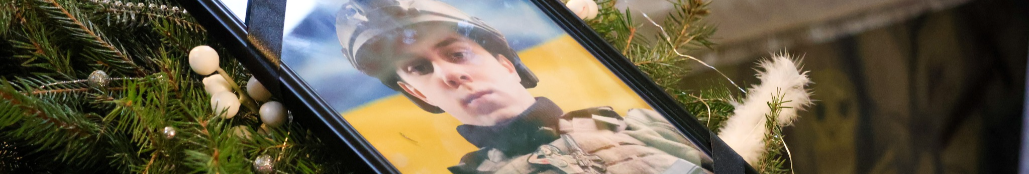 Молодому Герою назавжди 20: на Волині в останню дорогу провели Костянтина Масюка