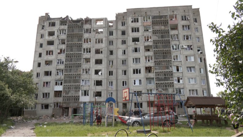 У Луцьку виплатять допомогу мешканцям, чиє житло постраждало від обстрілів