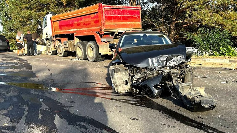 Є потерпілий: 19-річний волинянин спричинив аварію за участю трьох автівок на Рівненщині