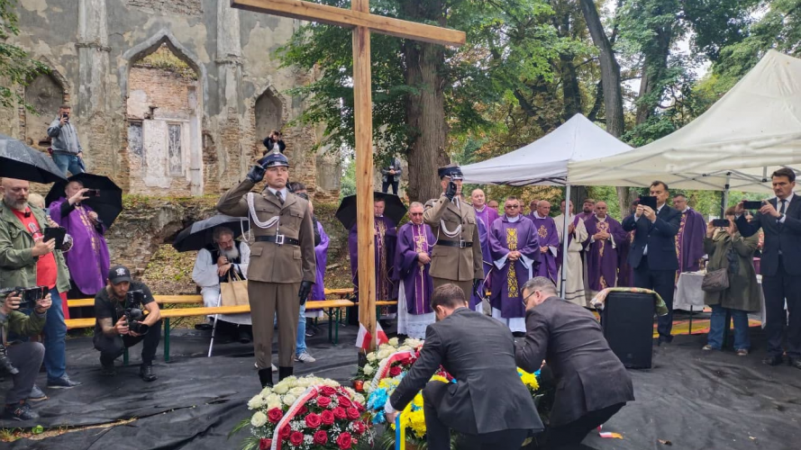 В Олиці вшанували памʼять трагічних подій українсько-польського протистояння в роки Другої світової війни