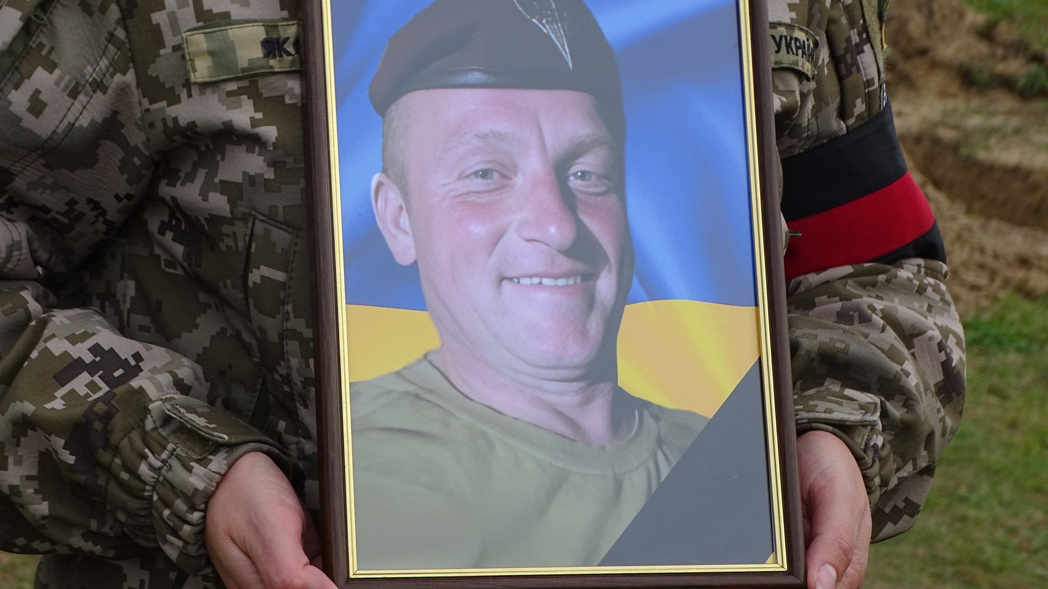 Загинув у бою у Покровському районі: на Волині провели в останню путь Героя Юрія Патія