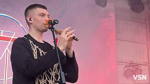 Сопілка, варган і бітбокс: історія мультиінструменталіста з Волині, який підкорює публіку