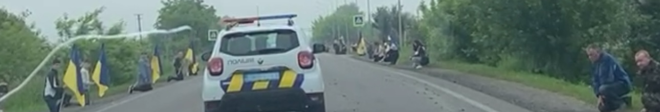 Довга дорога додому: на Волинь «на щиті» повернувся Герой Дмитро Лехів, який загинув понад рік тому