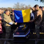 Загинув внаслідок удару FPV-дроном: волиняни попрощалися із загиблим Героєм Сергієм Семчуком