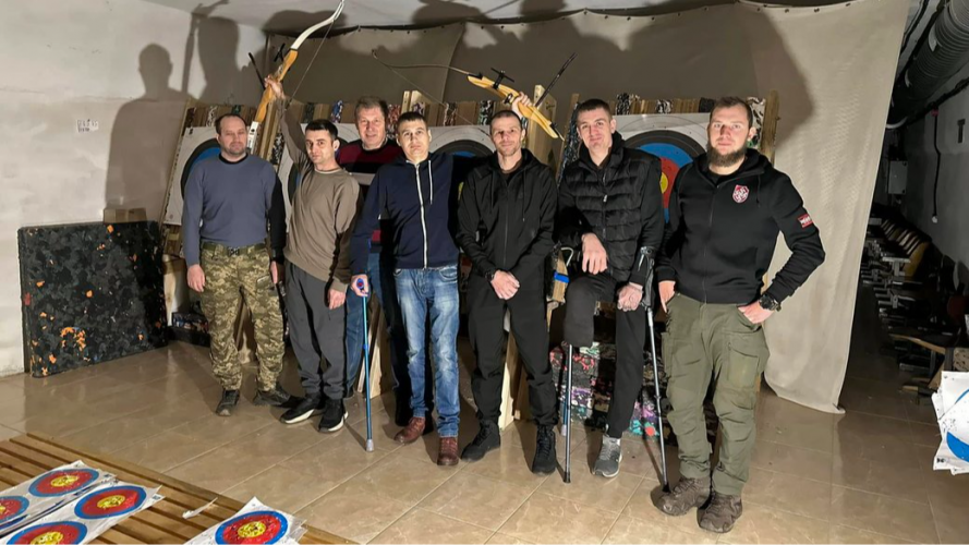 У трьох містах Волині відкрили клуби зі стрільби з лука для ветеранів і військових