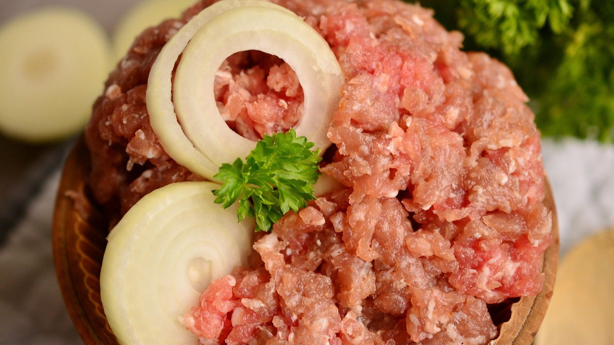 Як розпізнати розбавлений водою фарш