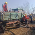 Гілля перетворюють на паливо: як у громаді на Волині економлять на опаленні шкіл