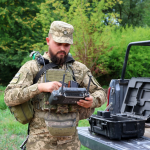 Охороняє кордон на Волині та воює дронами на фронті: історія прикордонника «Боїнга»