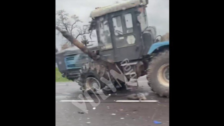 У Луцькому районі зіткнулися трактор та вантажівка