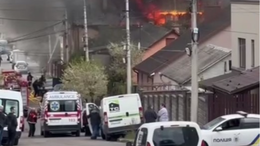 уламки дрона впали на будинок у Рівному