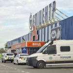 Перебуває на обліку в психлікарні: волинянину, який напав із сокирою на трьох людей, оголосили підозру