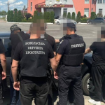 15 тисяч доларів за виїзд: на Волині затримали учасника схеми переправлення ухилянтів до Білорусі