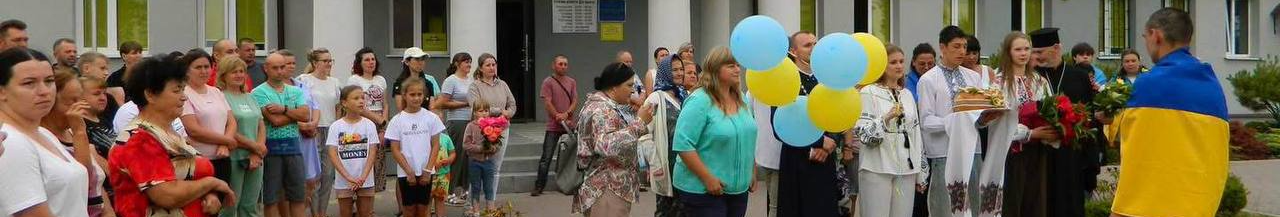 Після майже трьох років полону: на Волині громада зі сльозами радості зустріла захисника Сергія Кизуна