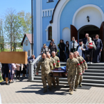 Загинув на Великдень. У Луцьку попрощалися з Героєм Олександром Кущем