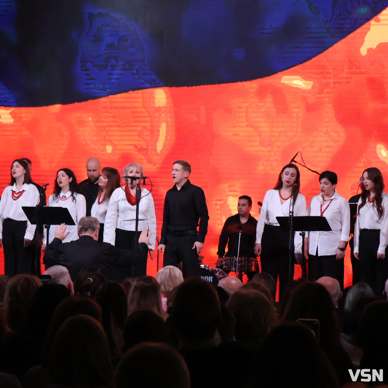 У Луцьку презентували музично-візуальний артпроменад: як відбувся захід