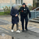 У Луцьку жінка ледь не залишилася на вулиці, бо забула дорогу додому