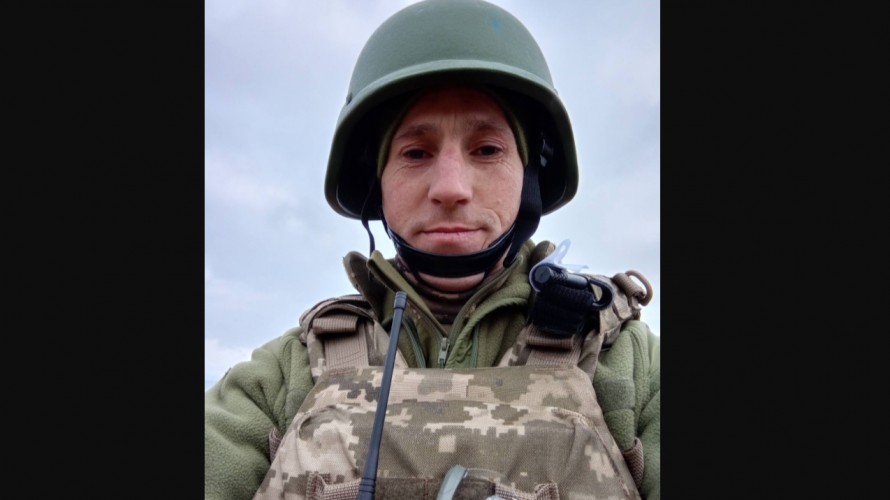 Обіцяв, що на день народження дружини приїде додому, але у цей день з ним навіки попрощалися: спогади про захисника з Волині