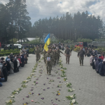 Троє синів втратили батька: на Волині попрощались з Героєм Миколою Кураном