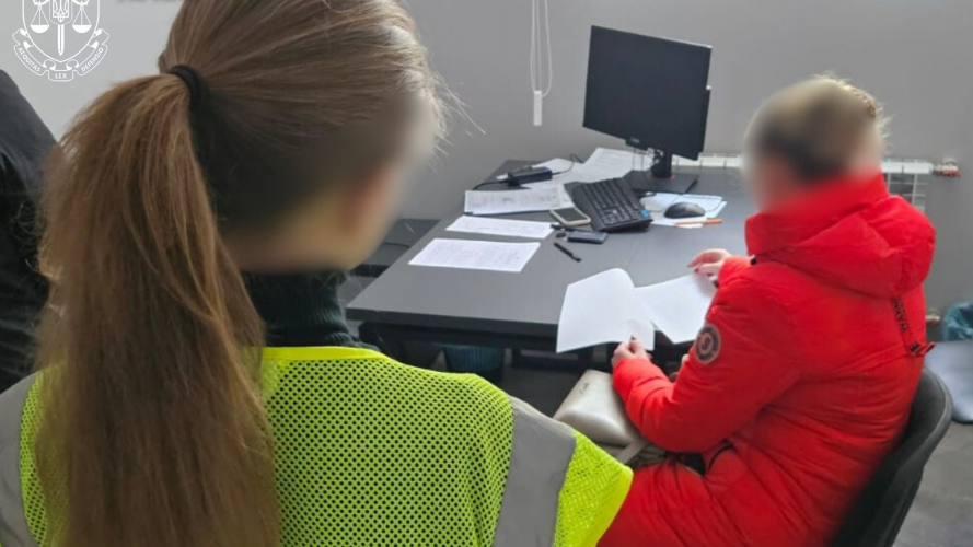 Медсестри били неповнолітню пацієнтку у Житомирі