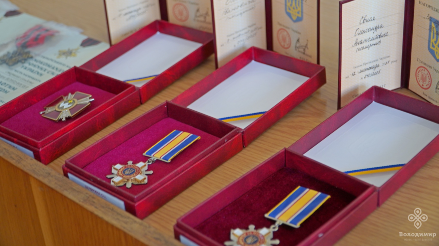 У Володимирі захисникам і родинам полеглих Героїв вручили почесні відзнаки