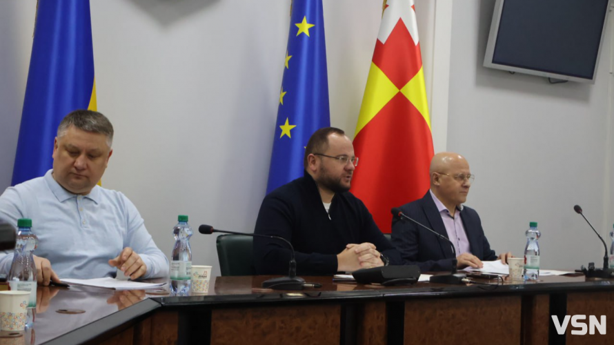 Вода почала підходити до подвір’я: у Луцьку проклали 700 метрів труб для порятунку осель від затоплення