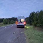 На Волині чоловіка знайшли на трасі, а мопед - у кюветі: що відомо про ДТП