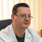 «День починається з трагедії»: лучанин понад 20 років працює судмедекспертом