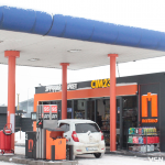 Пальне зі знижкою і подарунки: що пропонують АЗК «Паливо» та «Рух» у вихідні