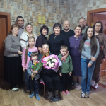 Має четверо дітей, девʼятьох онуків, а також 20 правнуків та навіть праправнук: довгожительці з Волині виповнилося 90 років