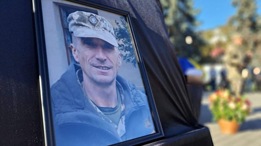 Лікарі боролися за його життя. Але, на жаль, урятувати не вдалося: на Волині попрощалися з Героєм Ігорем Гембицьким