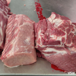 Скільки коштує м'ясо та сало на ринку у Луцьку