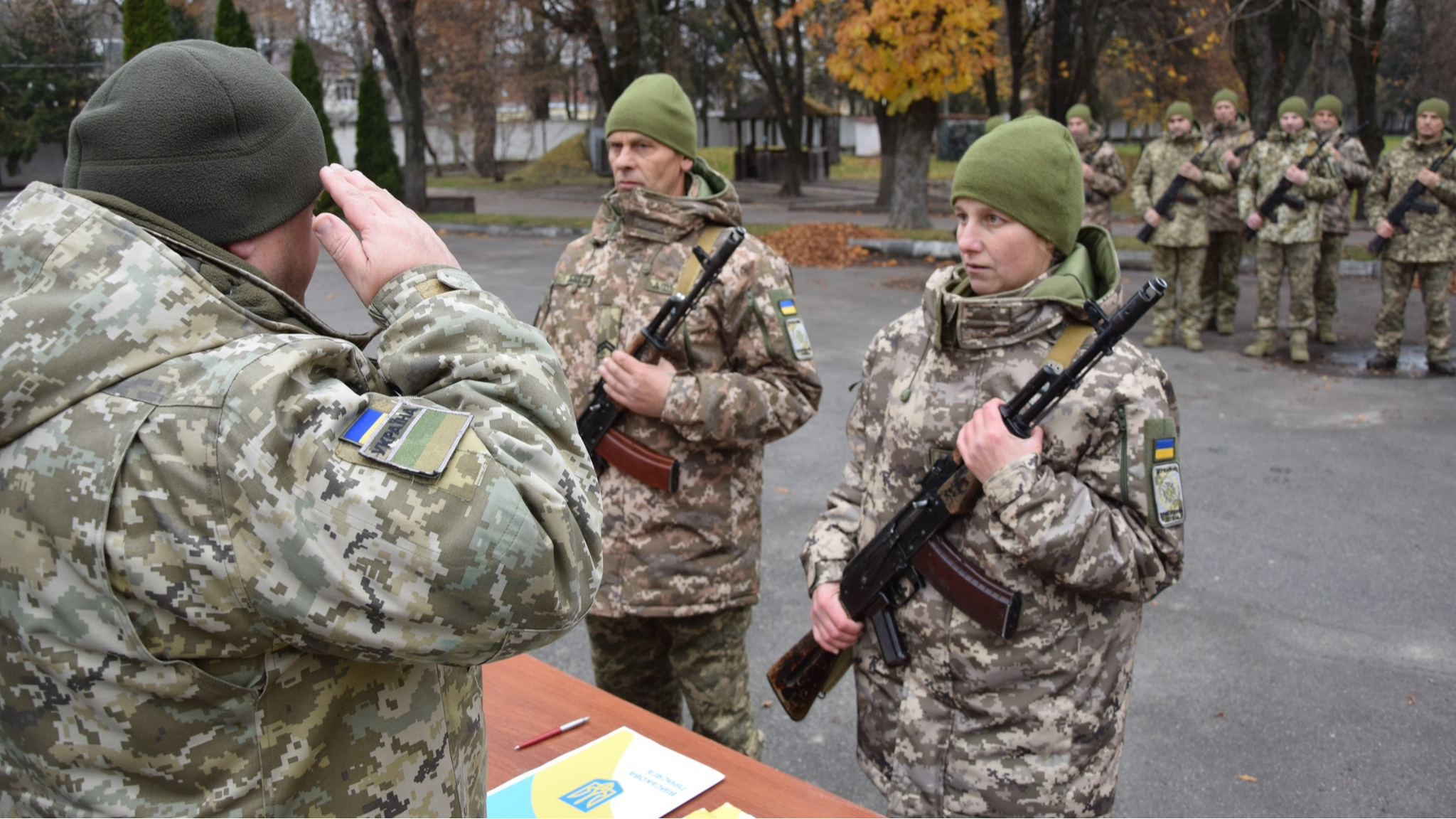 Матір п’ятьох дітей стала прикордонницею: новобранці Волині склали присягу