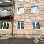 жінка випала з другого поверху у Рівному