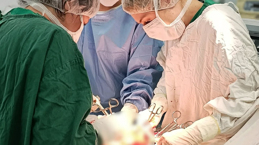 На Волині 38-річній жінці успішно видалили пухлину матки