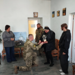 Служив на найважчих напрямках фронту: рідним захисника з Волині вручили його посмертну нагороду