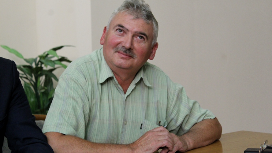 Віктор Довгополюк, день народження