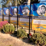 Герої поруч із нами: у волинській громаді урочисто відкрили алею Слави