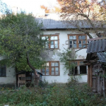 У Володимирі дві родини з аварійного будинку отримають нові квартири