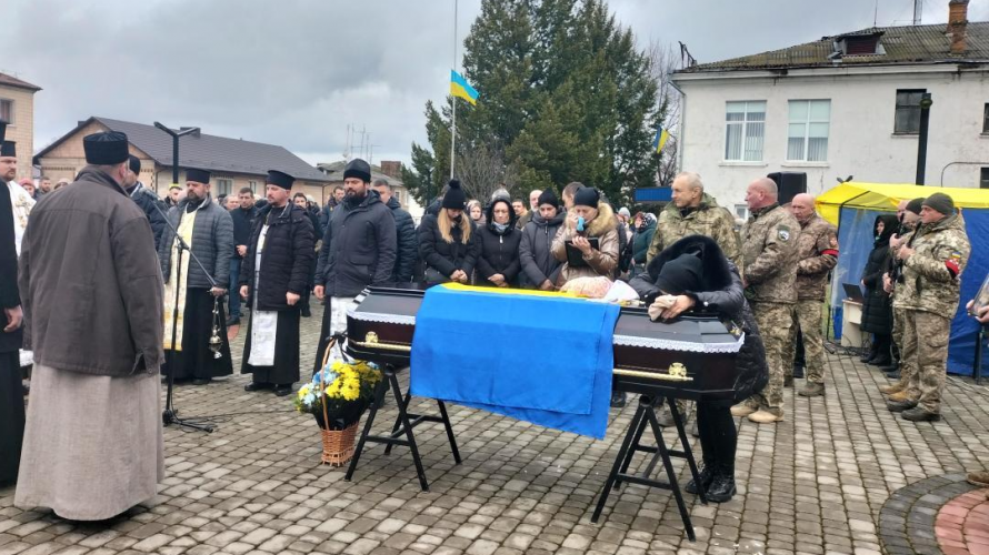 Воював із перших днів: на Волині попрощалися із 32-річний бійцем