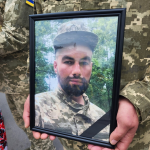 «Вірили до останнього»: на Волині попрощалися з Романом Набієвим, який рік вважався зниклим безвісти