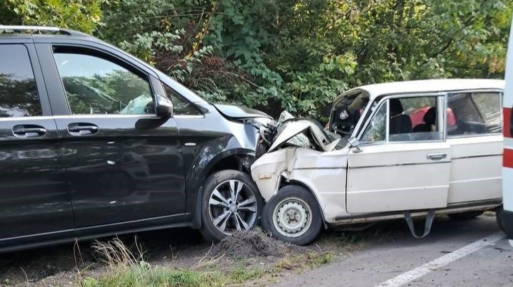 В лікарні помер водій ВАЗа, травмований в ДТП у Луцькому районі