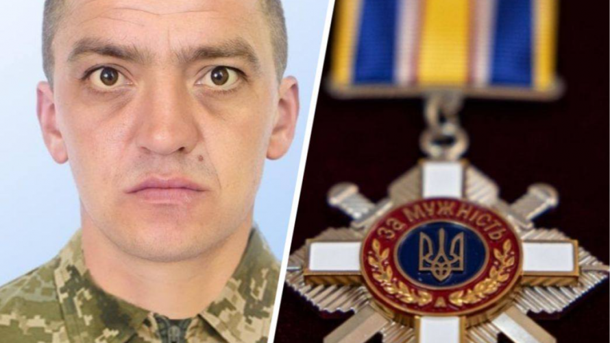 Посмертну нагороду загиблого воїна з Волині Віталія Матвійчука передали його матері