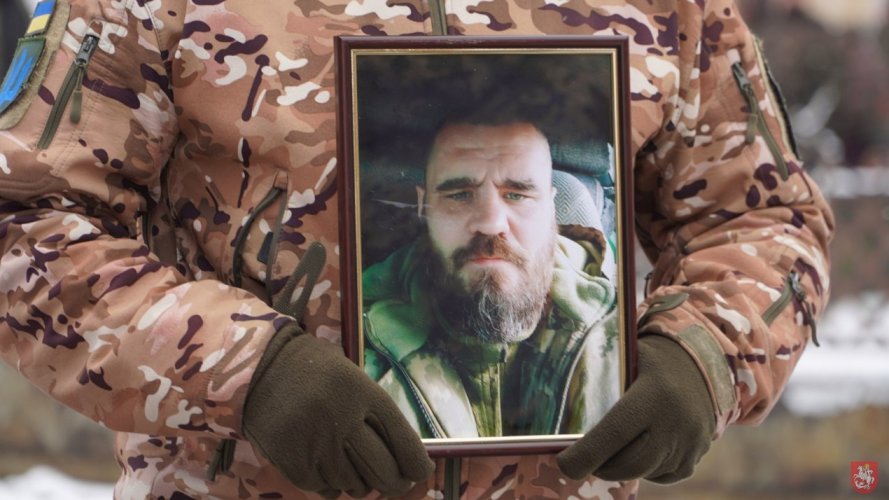 На Волині попрощалися із загиблим на війні солдатом Олександром Савюком