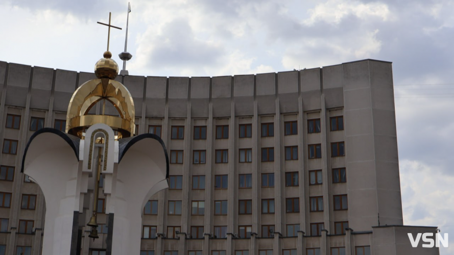 «Кожен має тримати свій фронт: військові — на передовій, ми — у тилу», - очільник Волинської ОВА про 100 днів на посаді