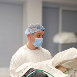 Врятували пацієнтку від хронічного болю: на Волині лікарі провели складну операцію на плечовому суглобі