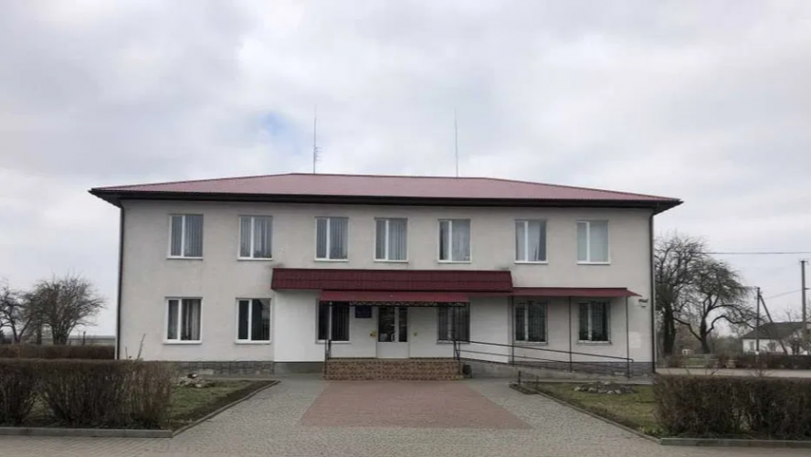 У селі на Волині продають приміщення під готель за 6 мільйонів